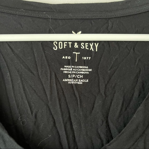 American Eagle Top - Picture 3 of 3